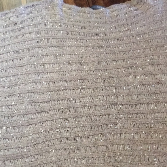Sequined Oversized Pullover Sweater -M - Picture 2 of 6